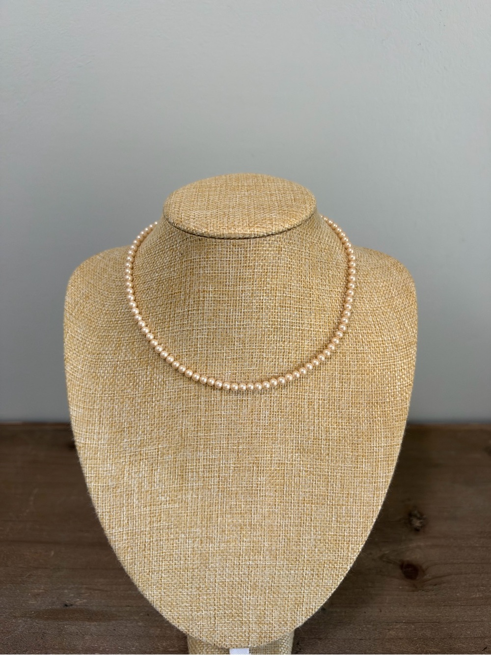 Cream Pearl Beaded Necklace Gold Tone Fish Clasp Classic Petite